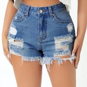 SHEIN Petite ripped raw hem denim short